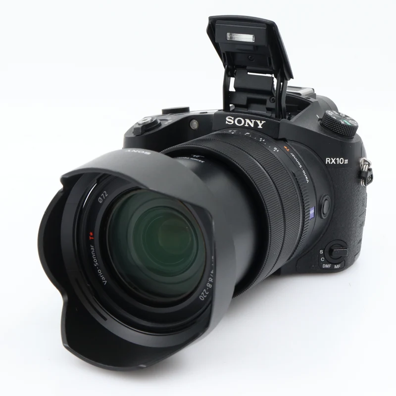 Sony Cybershot DSC-RX10 III used