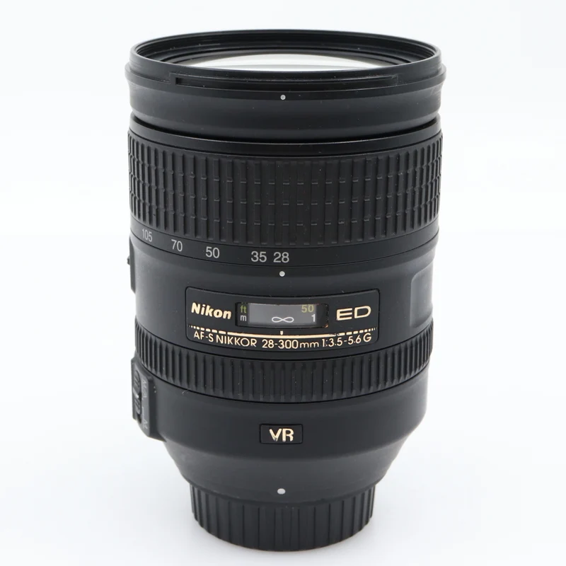 Nikon AF-S 28-300mm f/3.5-5.6G ED VR used