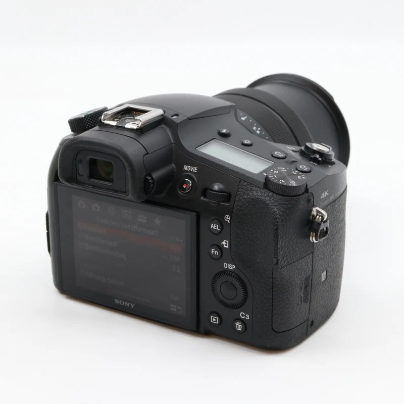 Sony Cybershot DSC-RX10 IV used