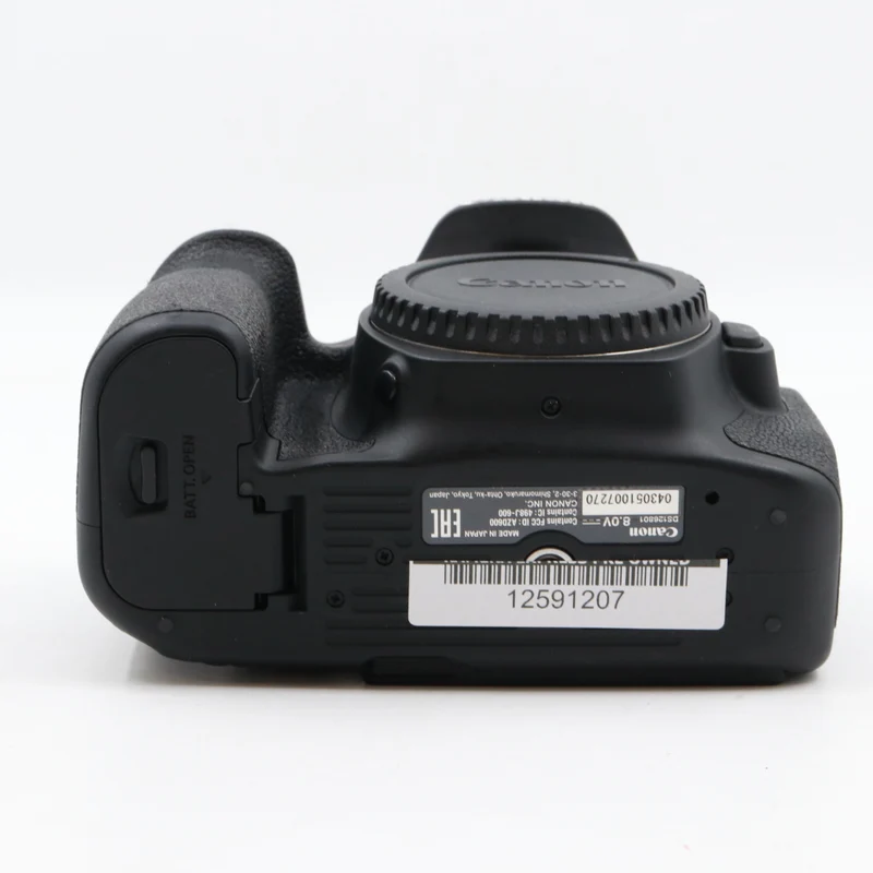 Canon EOS 90D body used