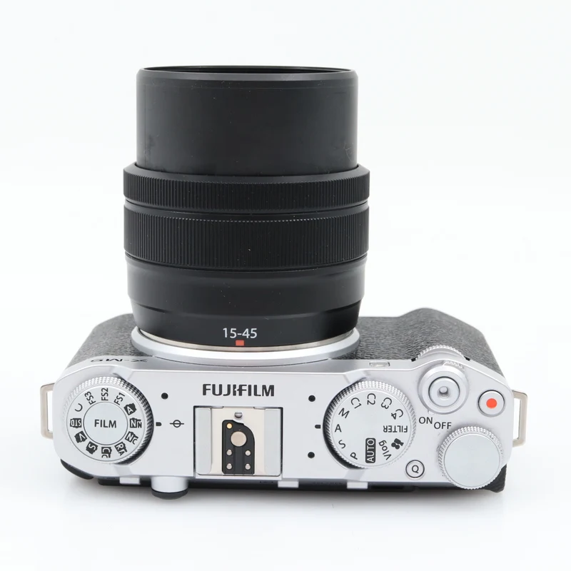 Fujifilm X-M5 silber + XC 15-45mm gebraucht
