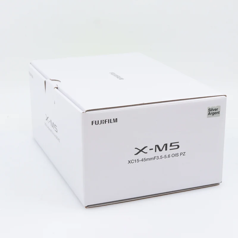 Fujifilm X-M5 silber + XC 15-45mm gebraucht