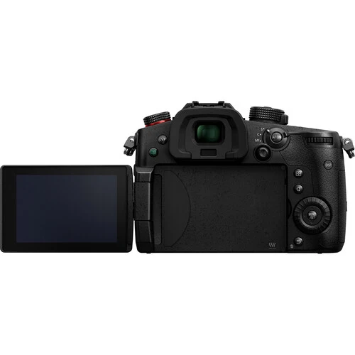 Panasonic Lumix DC-GH5 II body Starter Kit
