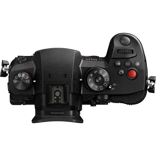 Panasonic Lumix DC-GH5 II body Starter Kit