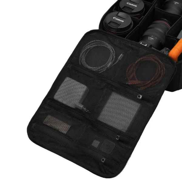 D__b__™ Ramverk Kameraeinsatz M, Black Out 2023