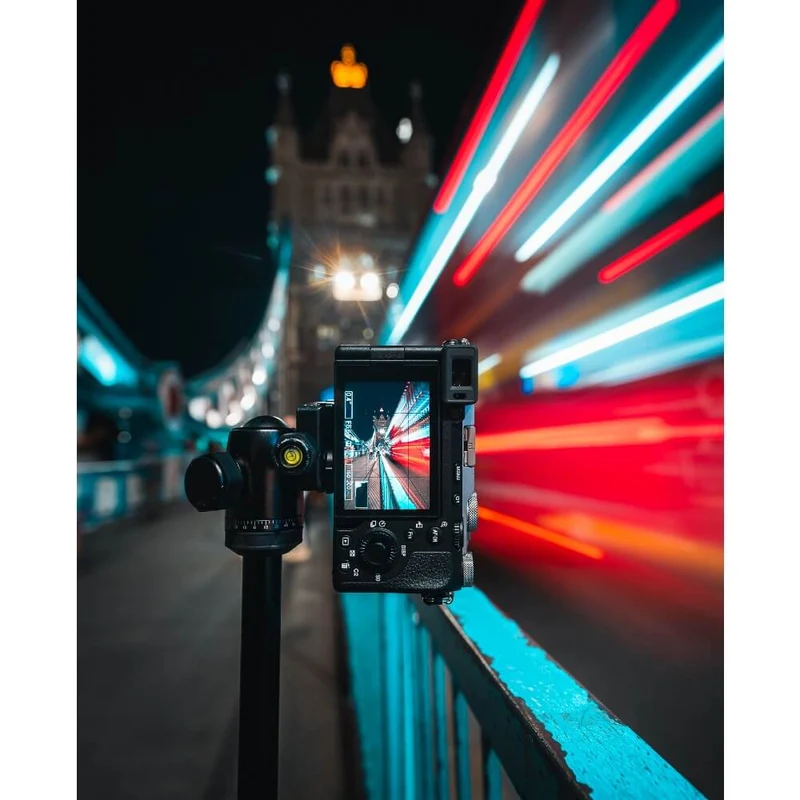 Sony A7C II Silber + 24-50mm f/2.8 G