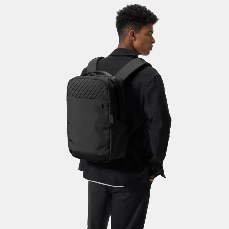 Tomtoc Voyage-T50 Laptop backpack, black