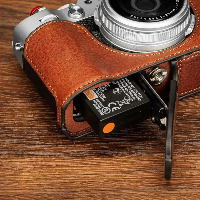 SmallRig Leder-Halbschalenset für Fujifilm X100VI (braun) 4699