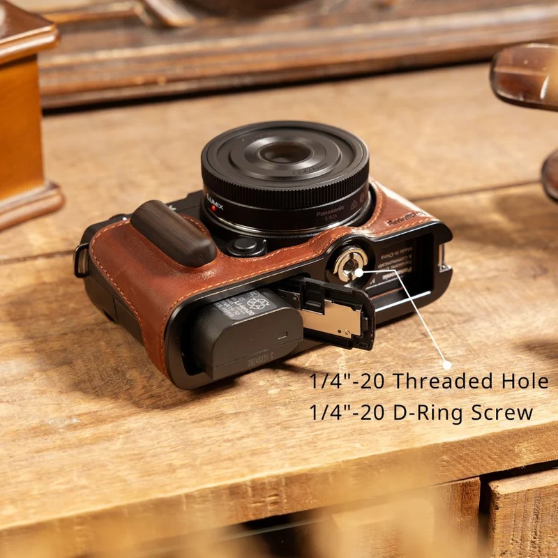 SmallRig Leather halfcase for Panasonic LUMIX S9 4703