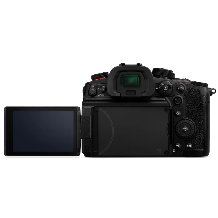 Panasonic Lumix DC-GH7 Body + 12-60mm f/2.8-4.0 Leica DG Vario-Elmarit