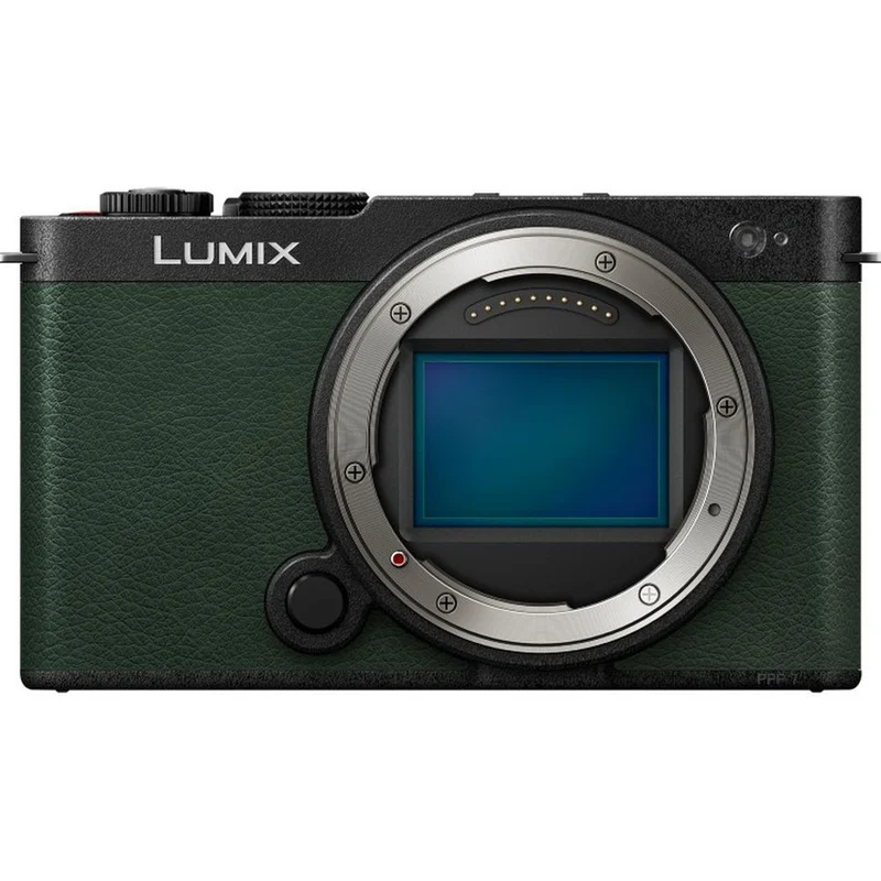 Panasonic Lumix S9 Gehäuse Dark Olive + Lumix S 26mm f/8 Manual Focus