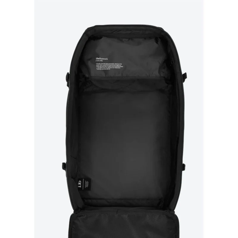 D_b_™ Ramverk Pro Rucksack 32L, Black Out | 2023