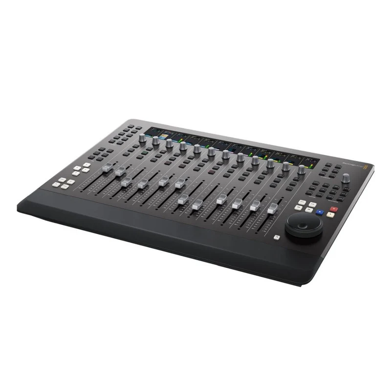 Blackmagic Fairlight Desktop-Konsole