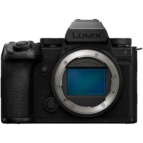 Panasonic Lumix DC-S5 IIX Body + Lumix S 20-60mm f/3.5-5.6 + Lumix S Pro 70-200mm f/2.8