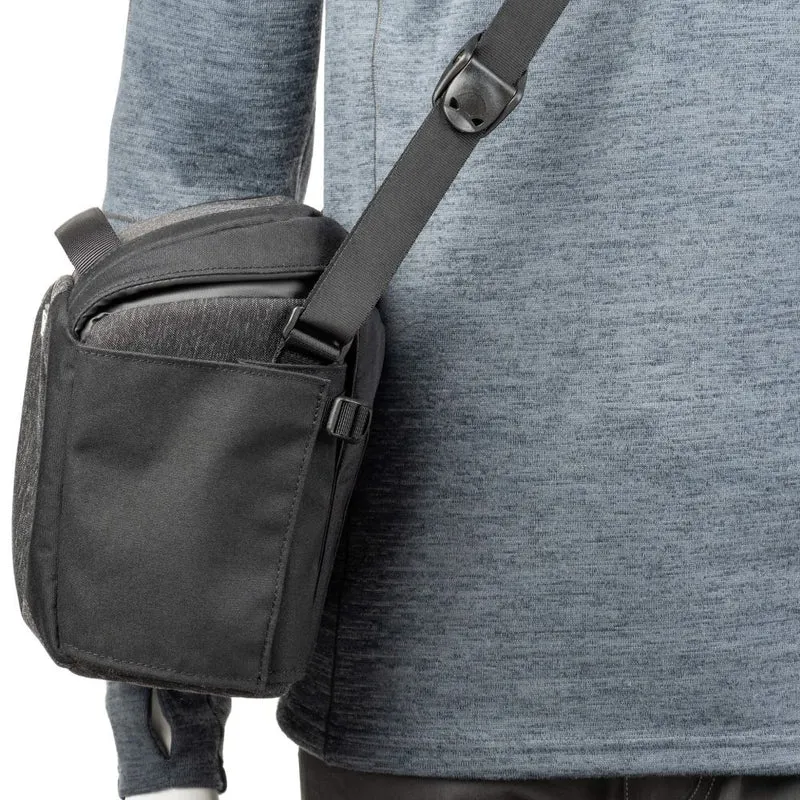 Think Tank SpeedTop Crossbody 10 Graphit