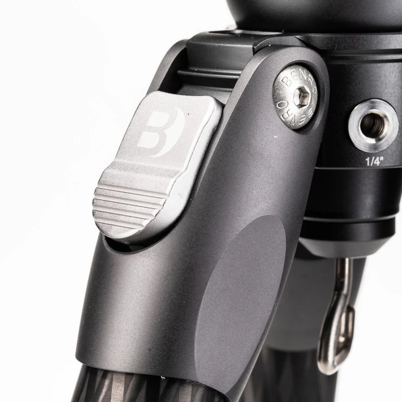 Benro Tortoise Carbon Tripod with S4PRO Video Head 34C Levelling Base
