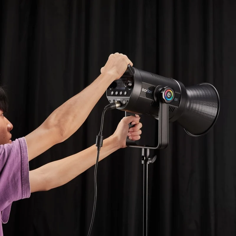 Godox SL150R RGB LED video light