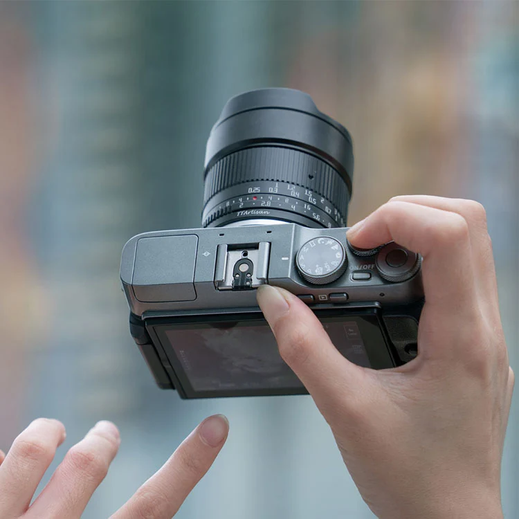 TTArtisan APS-C 10mm f/2 Nikon Z Silver