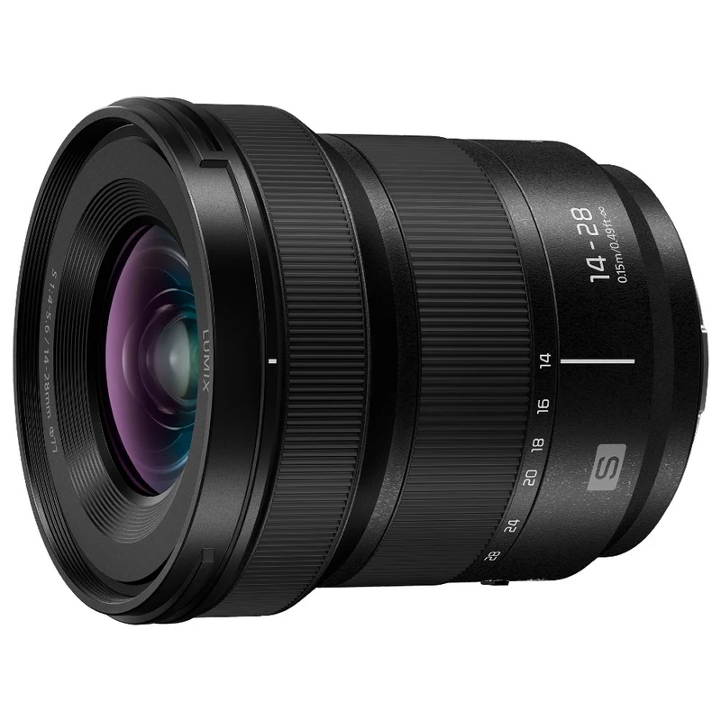 Panasonic Lumix DC-S5 II + Lumix S 14-28mm f/4-5.6 Macro