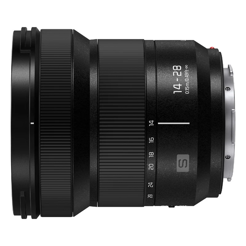 Panasonic Lumix DC-S5 IIX Body + Lumix S 14-28mm f/4-5.6 Macro