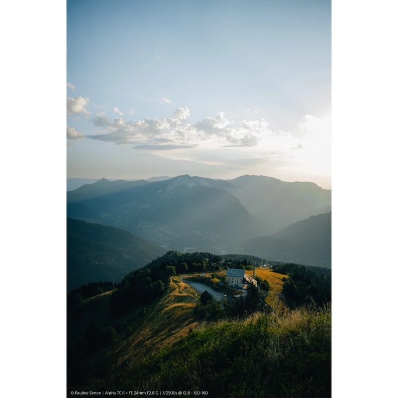 Sony A7C II Silber + 20-70mm f/4.0 G