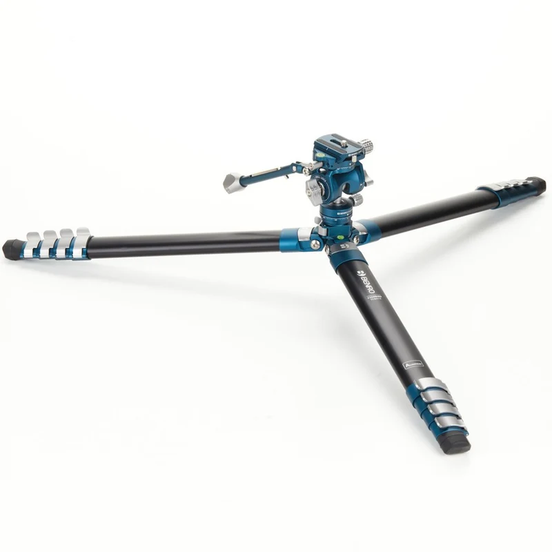 Benro Cyanbird Aluminum Tripod with FS20PRO Head
