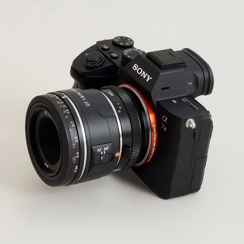 Urth Objektiv Mount Adapter: Kompatibel mit Sony A (Minolta AF) Objektiv auf Sony E Kameragehäuse