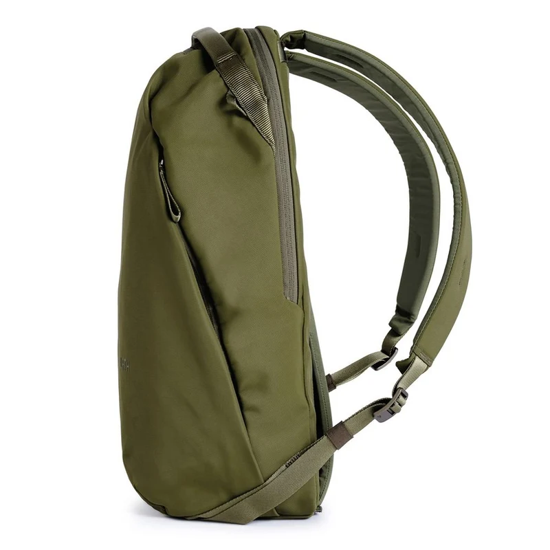 Urth Norite 24L Backpack (grün)