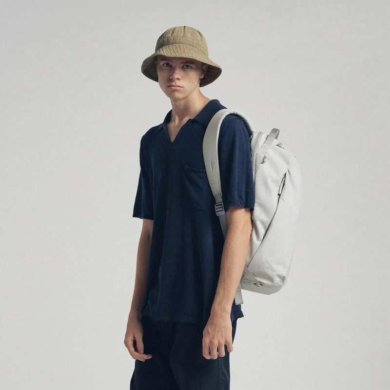 Urth Norite 24L Rucksack (Aschgrau)