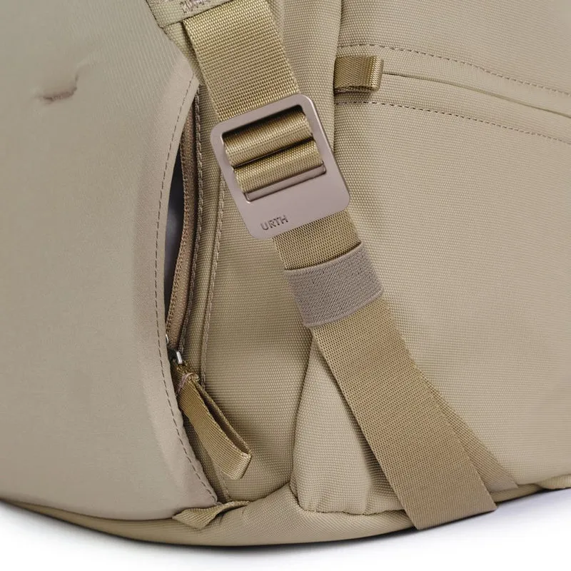 Urth Arkose 20L Backpack (beige)