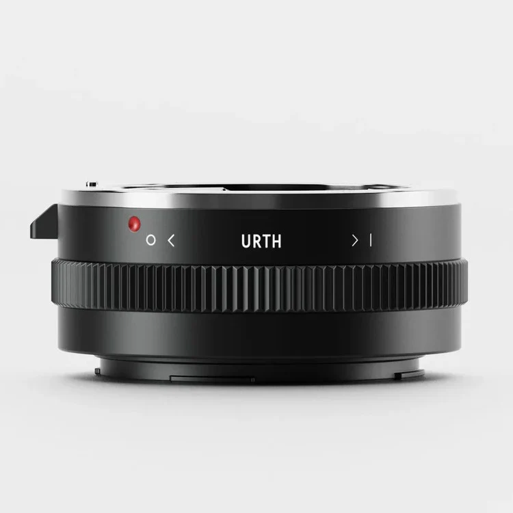 Urth Lens Mount adapter: Compatible with Sony A (Minolta AF) Lens to Leica L Camera Body