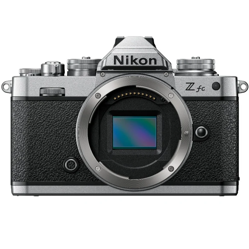 Nikon Z fc + Nikon Z DX 18-140mm f/3.5-6.3 VR