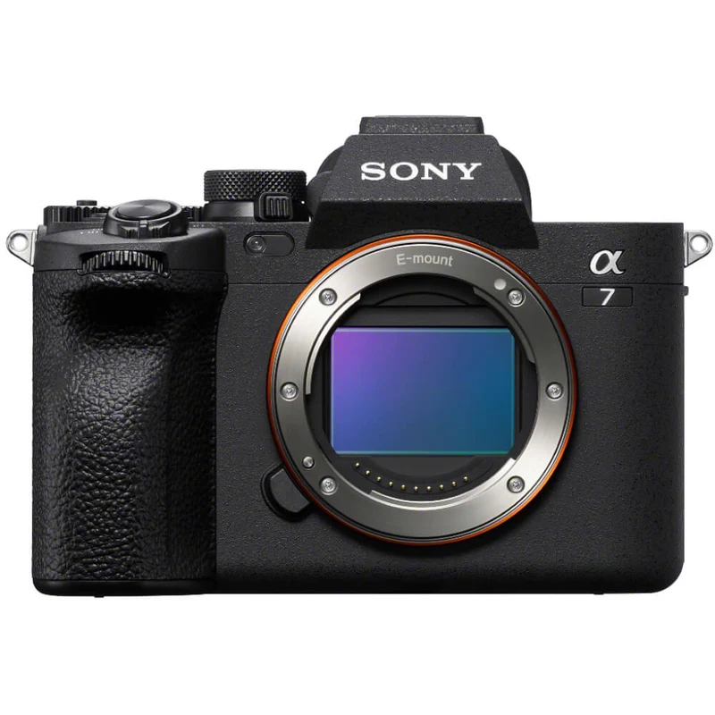 Sony A7 Mark IV + Tamron 28-200mm f/2.8-5.6 Di III RXD Sony FE