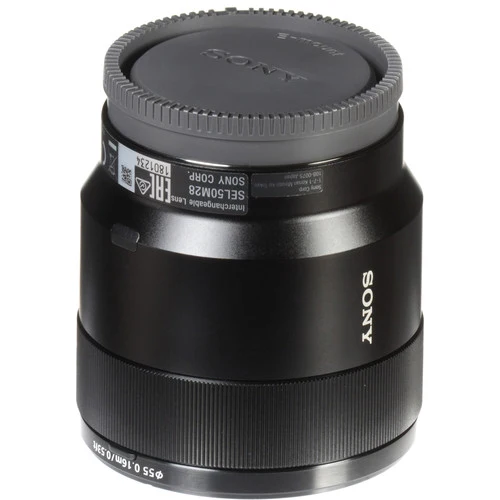 Sony FE 50mm f/2.8 Macro