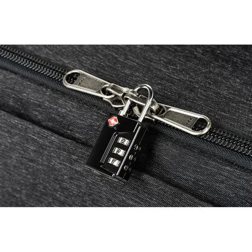 Think Tank Airport Advantage™ XT - black