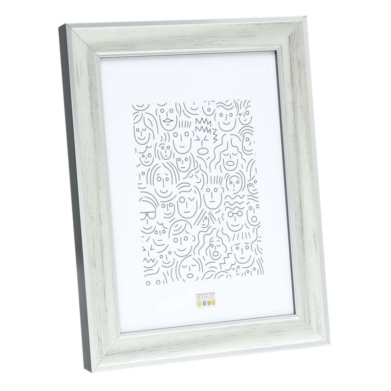 Deknudt Silver wood photo frame with dark gray shading 20x30 S40YOUR2