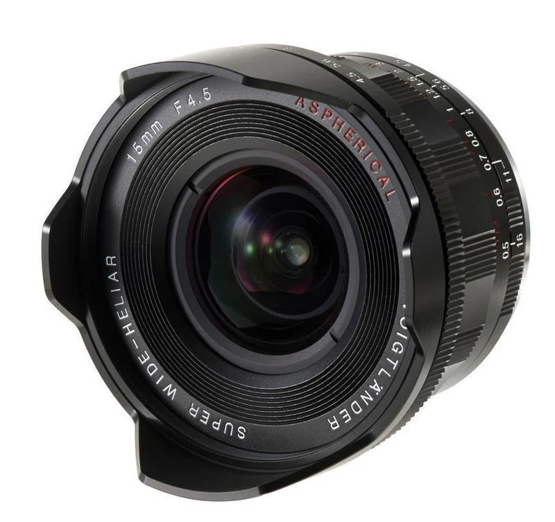 Voigtländer SuperWide Heliar 15mm f/4.5 III Sony E