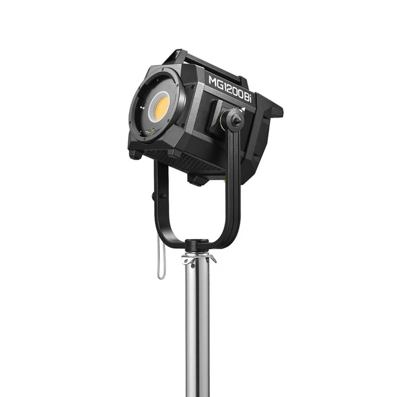 Godox MG1200Bi Bi-Colour Knowled Light Kit 2
