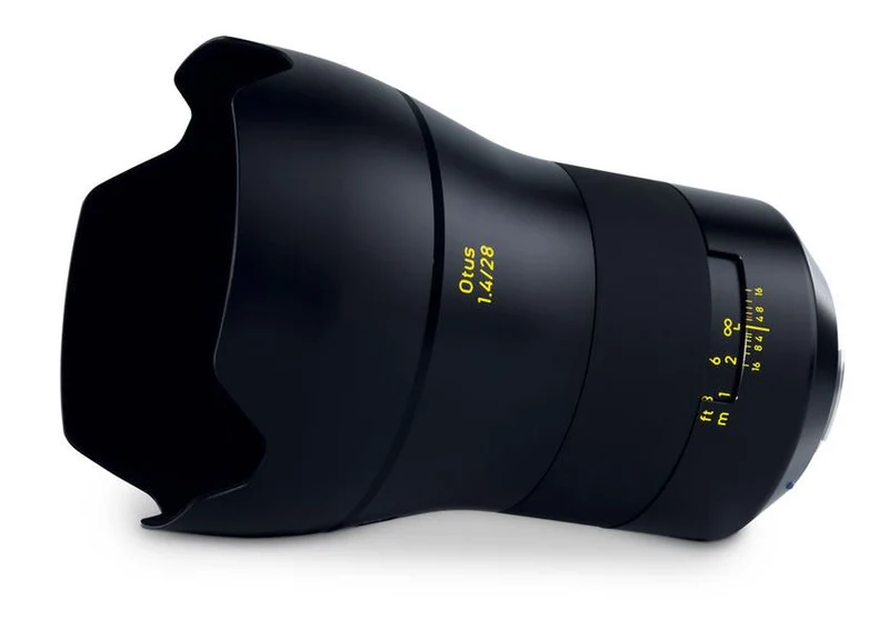 Zeiss Otus 28mm f/1.4 ZE Canon