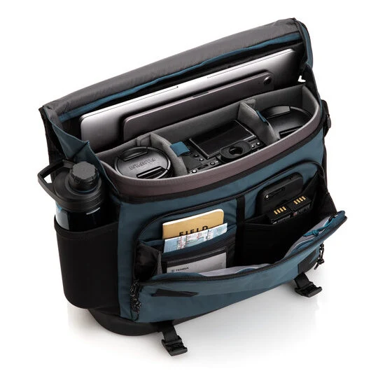 Tenba Messenger DNA 16 Slim Blue