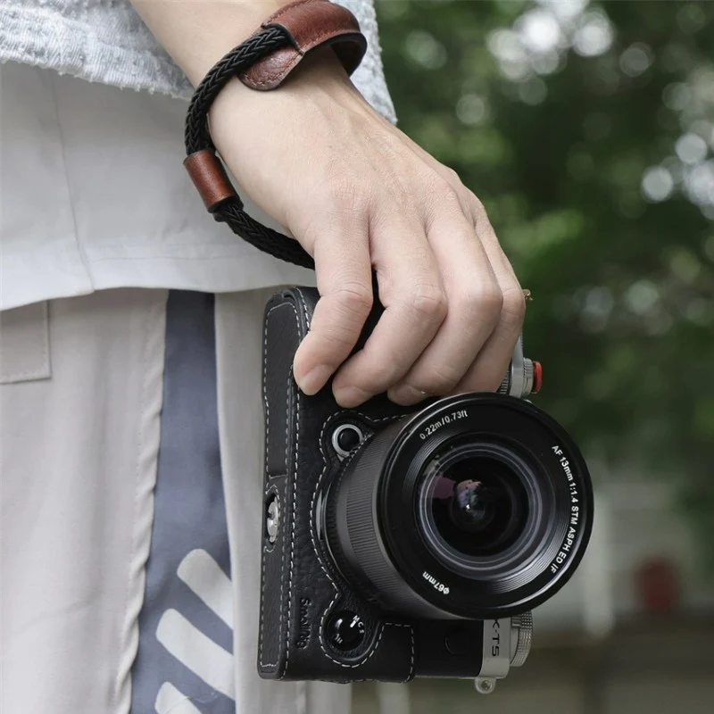 SmallRig Universal Vintage Wrist Strap 3926
