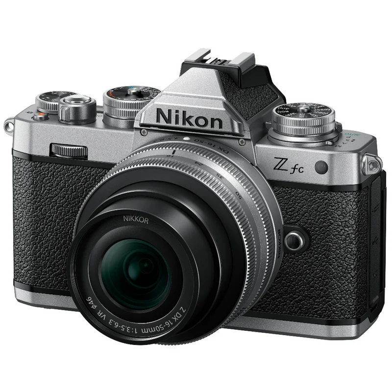 Nikon Z fc + DX 16-50 Silber + DX 50-250