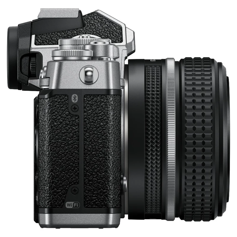 Nikon Z fc + 28 f/2.8 Special Edition