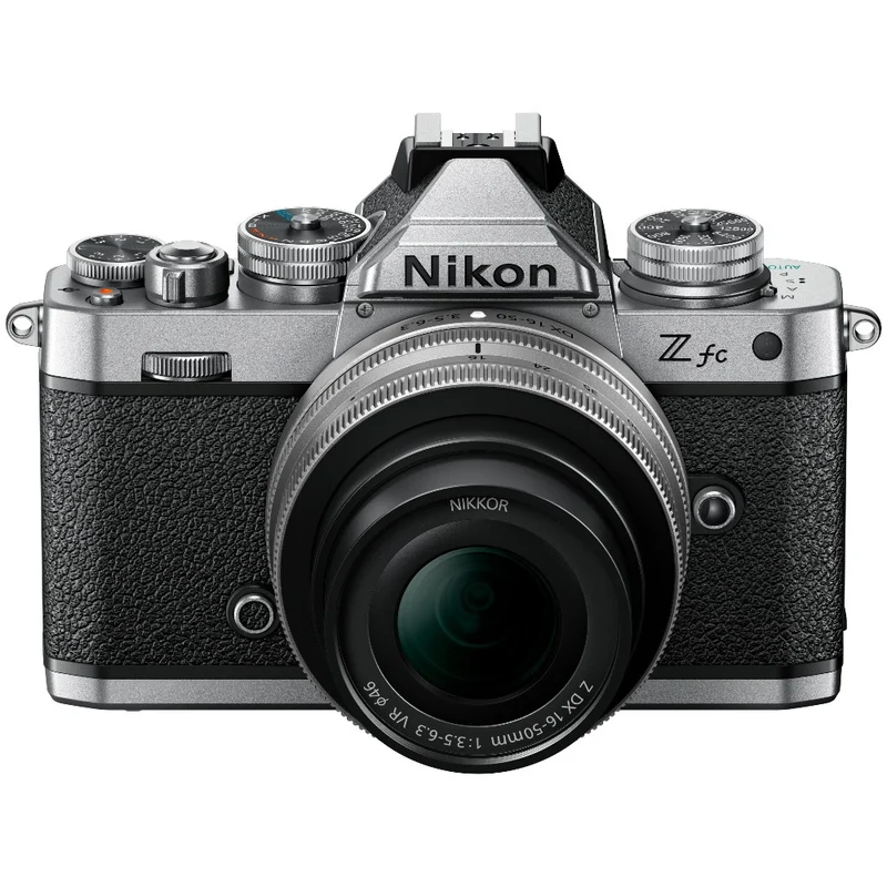 Nikon Z fc + DX 16-50 Silver