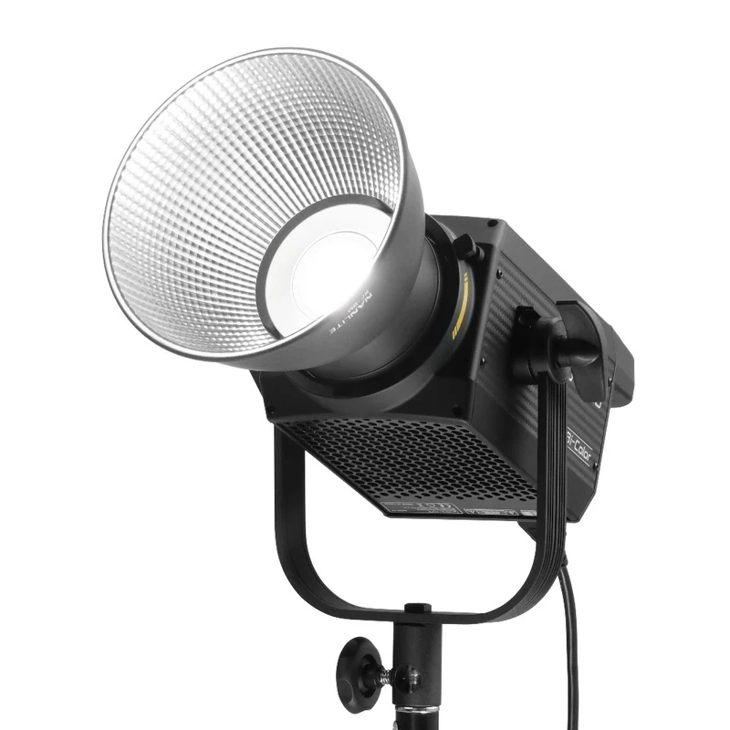 Nanlite FS200 Bi-colour LED triple kit (w/ light stand and softbox)