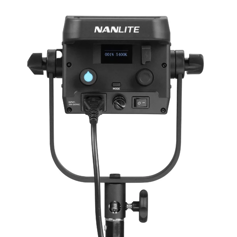Nanlite FS200 Bi-colour LED triple kit (w/ light stand and softbox)