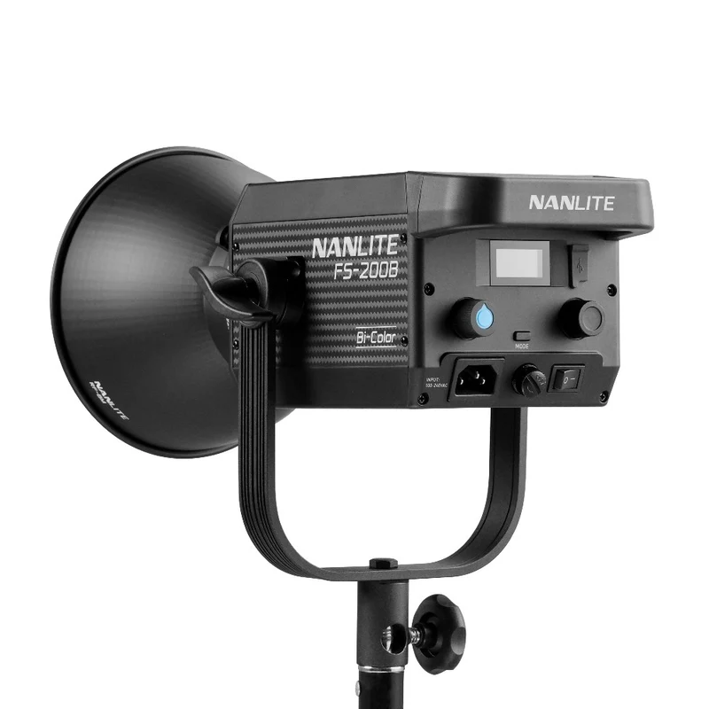 Nanlite FS200 Bi-colour LED triple kit (w/ light stand and softbox)