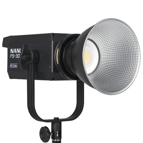 Nanlite FS300B LED Dreifach-Kit (mit Lichtstativ und Softbox)