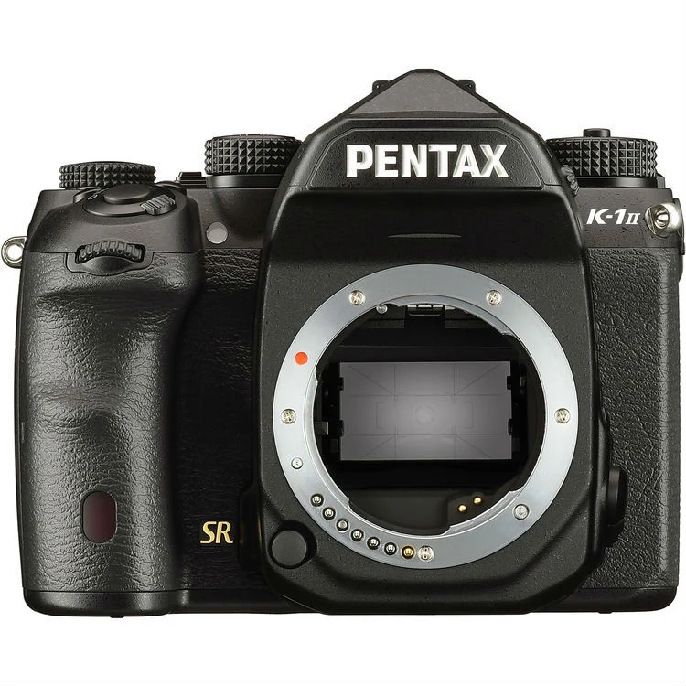 Pentax K-1 Mark II Kameragehäuse + 24-70mm F2.8 Objektiv