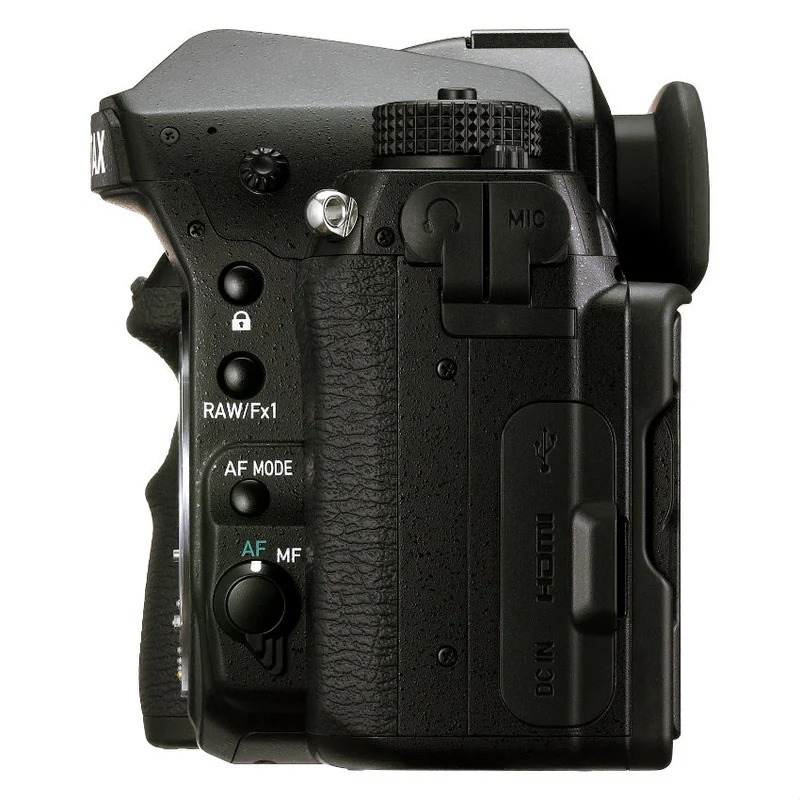 Pentax K-1 Mark II Kameragehäuse + 24-70mm F2.8 Objektiv